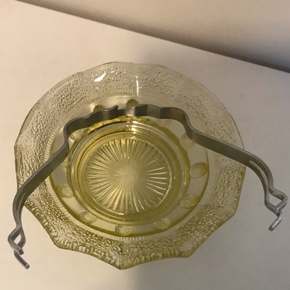 Rare Yellow 2 pc Glass Pickle/Relish Dish - Picture 3 of 3